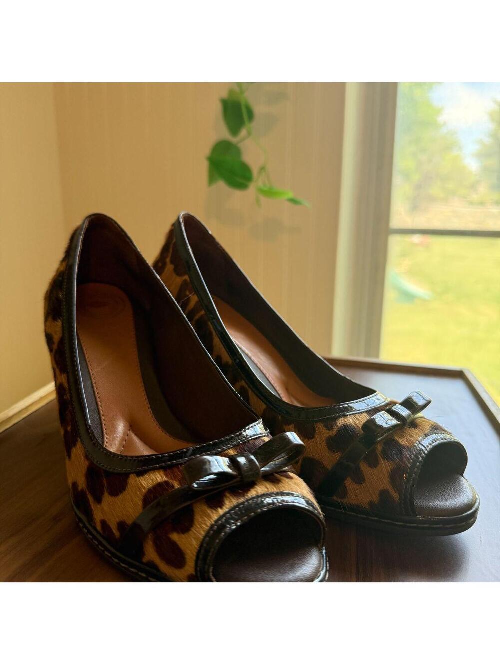 Title: Nurture by Lamaze Sandee Leopard Calf Hair Peep Toe Bow Heels Size 8M